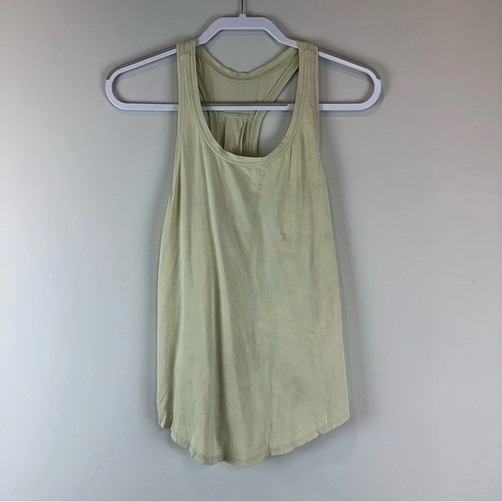 Lululemon Light Yellow Green Pleated Athletic Athleisure Workout Love Tank Top 4